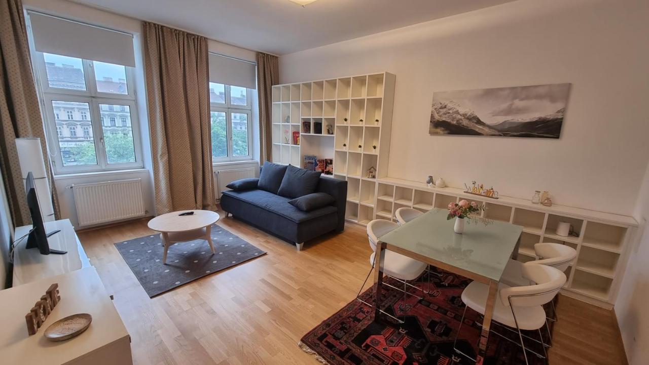 Sunny Apartment Next To Metro 1Br Vienna Exterior photo