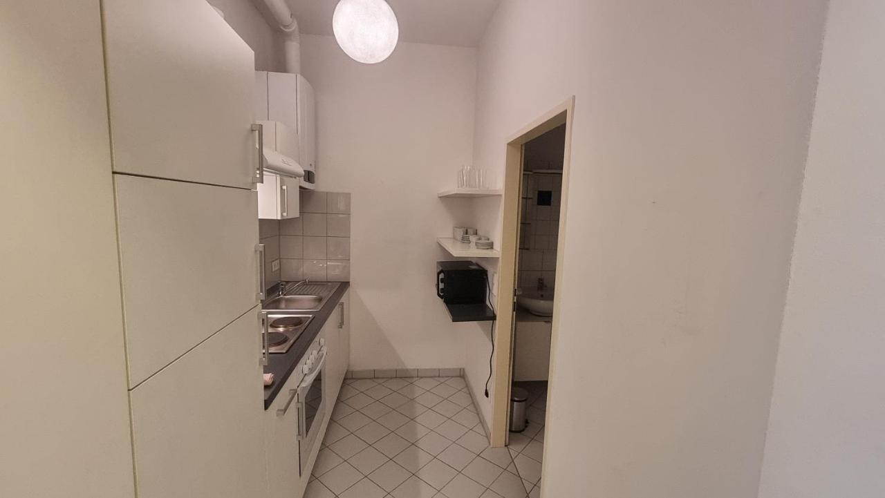 Sunny Apartment Next To Metro 1Br Vienna Exterior photo